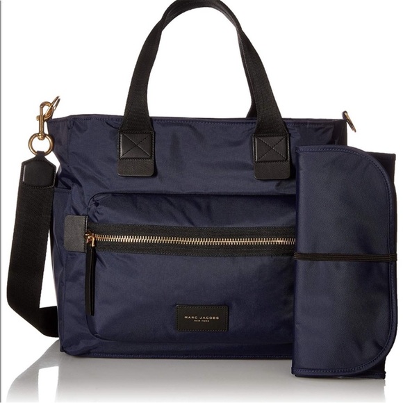 Marc Jacobs Handbags - Marc Jacobs Bag